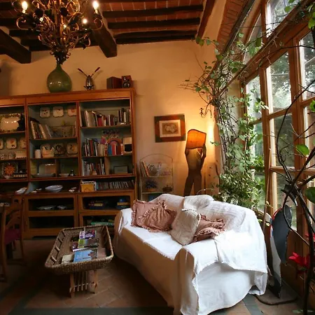 Вілла La Casa Del Sole Del Sodo Кортона