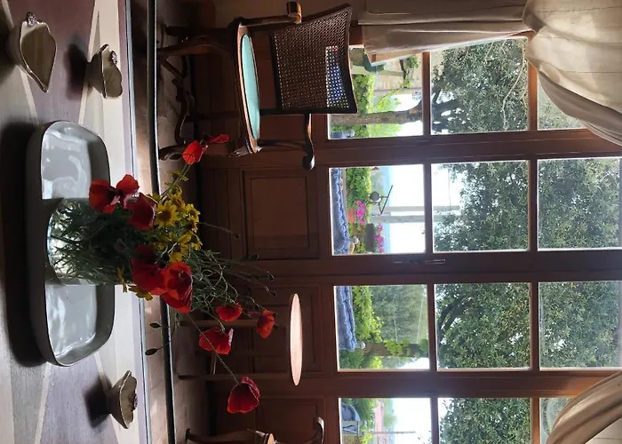 La Casa Del Sole Del Sodo فيلة كورتونا